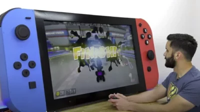 World’s Largest Nintendo Switch World’s Largest Nintendo Switch